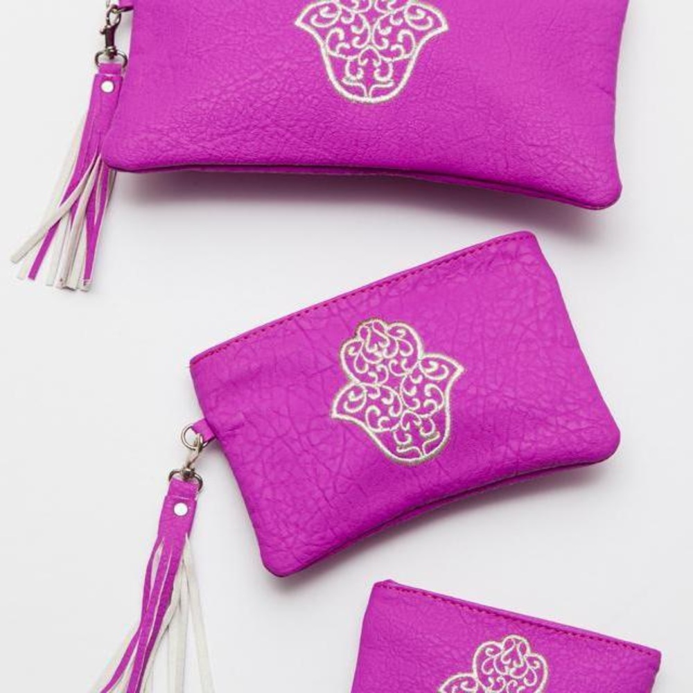 A hand made semi leather clutches - Picture 5 of 8